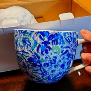 Lilly Pulitzer Mugs set of 2